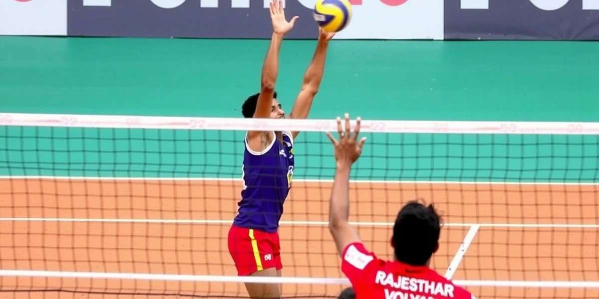 Rajasthan Royals Volley - Perfect Spike Technique Rajasthan Royals Volley player executing a powerful spike during a match